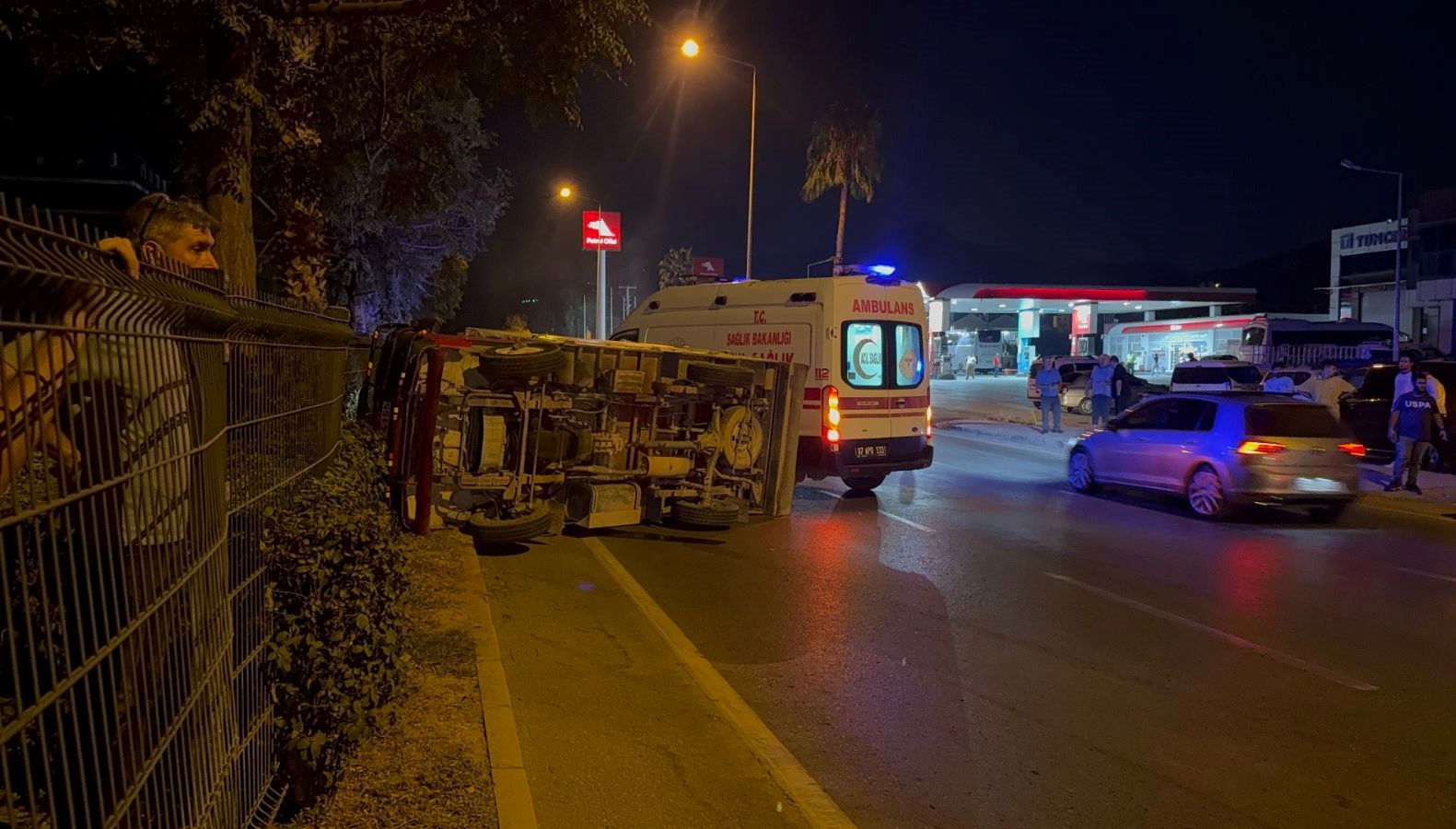 gazipasada kamyonet devrildi aKPjSYux