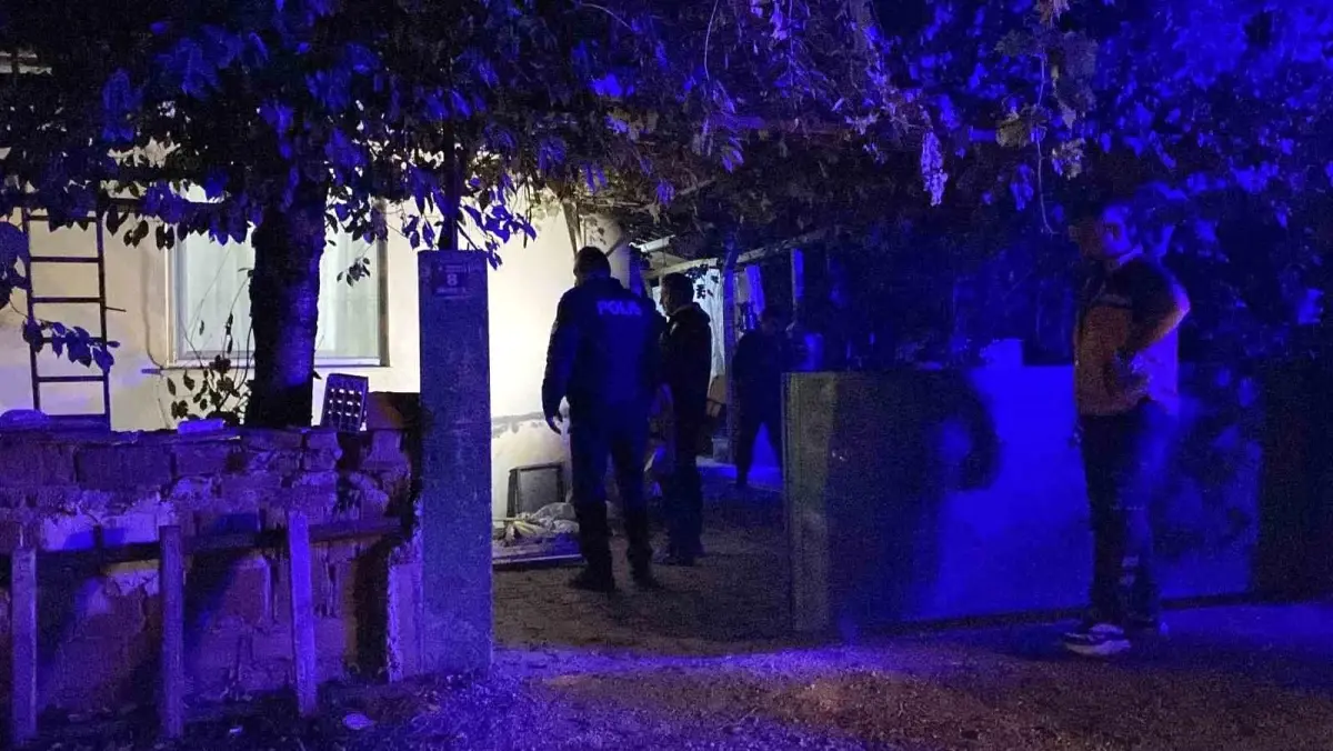 corumda baba ogul tartismasi kanli bitti uhkga8p7.jpg