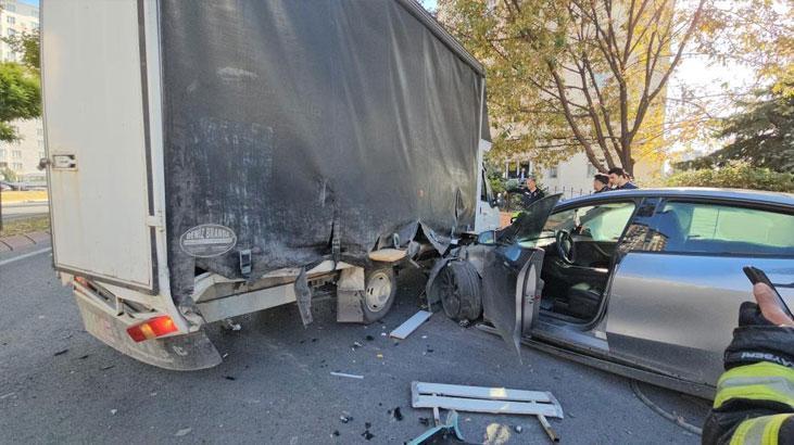 tesla ile hiz denerken araci perte cikardi wtyh8Nu8.jpg