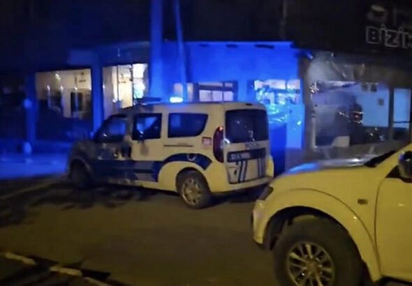 elazigda-bicakli-kavga-4-yarali-var-b9x3QdUi