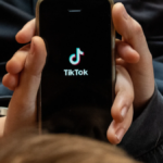 Fenomen cift tiktoktan servet kazanip devletten sosyal yardim almaya devam etti JEG3ANct